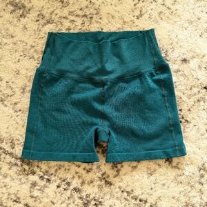 Alphalete Shorts